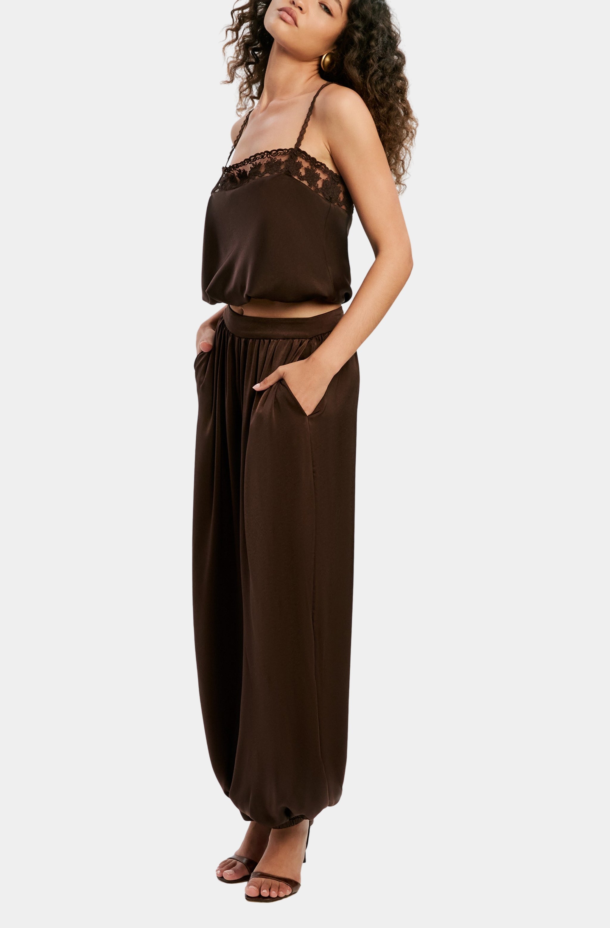 Nikola Satin Balloon Pant – HEMLINE French Quarter