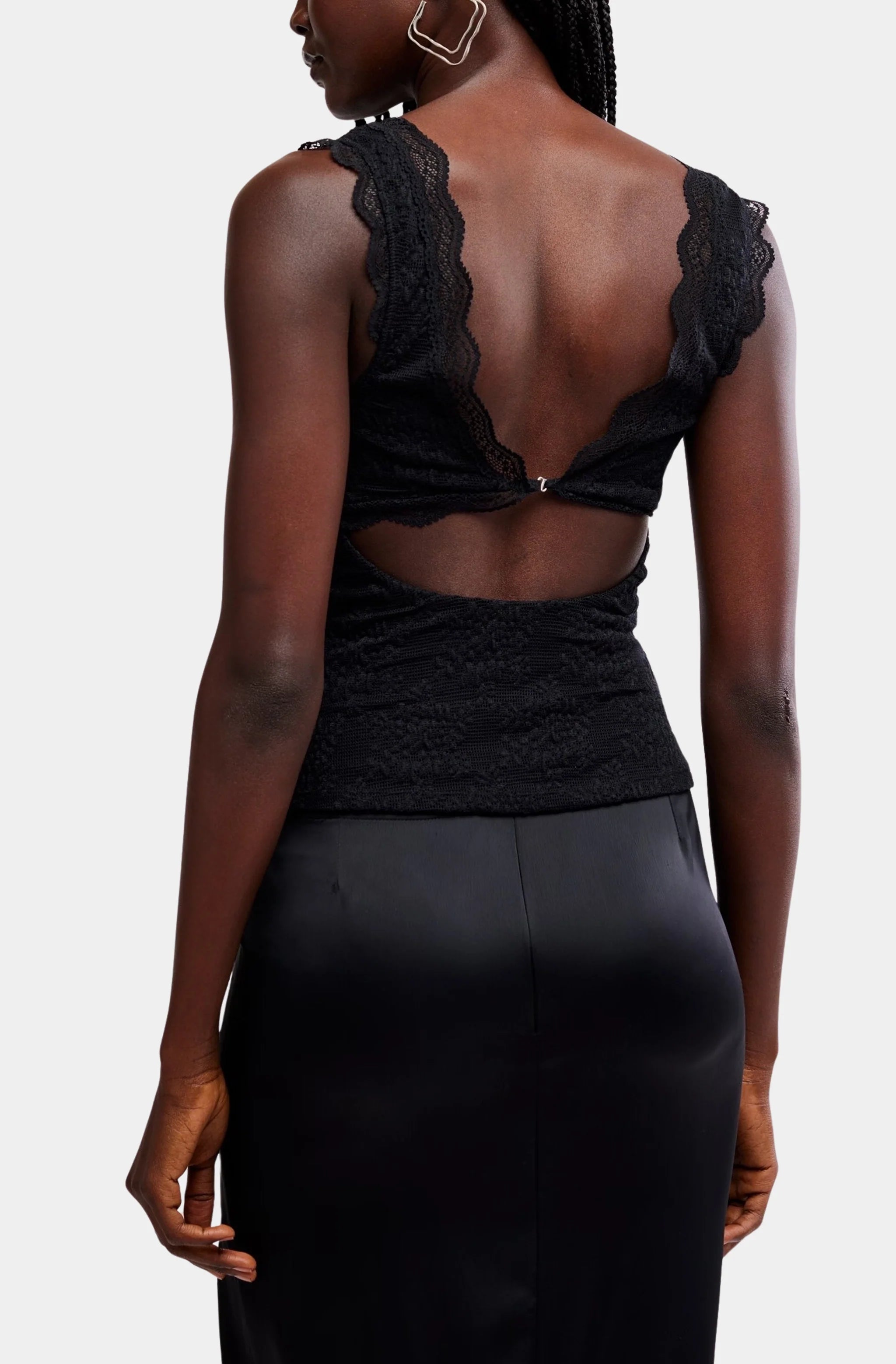 Loved You First Lace Cami – HEMLINE French Quarter