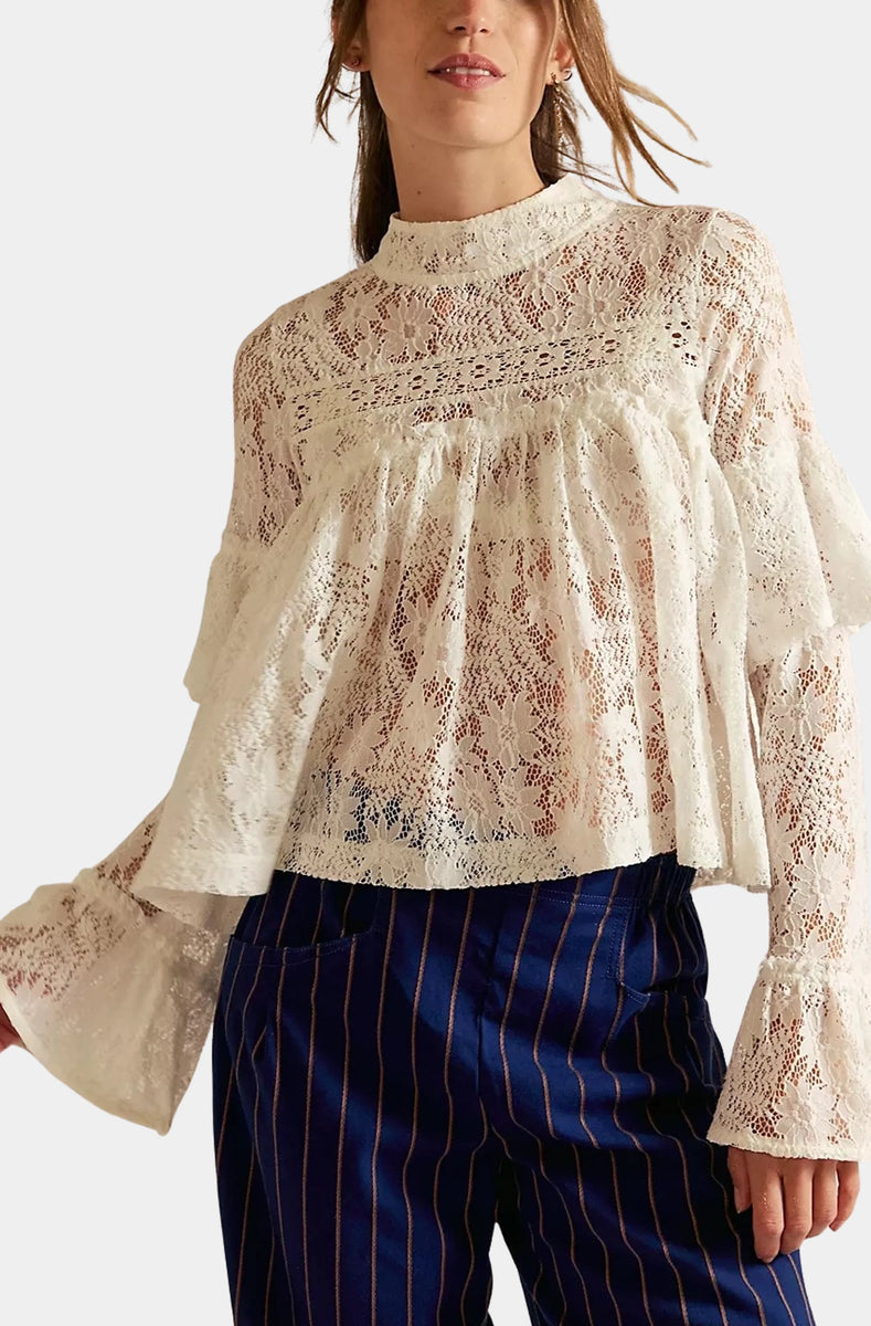 COMBINATION LACE TOP　アイボリー Ameri（アメリ）の「COMBINATION LACE TOP（Tシャツ/カットソー）」 - WEAR