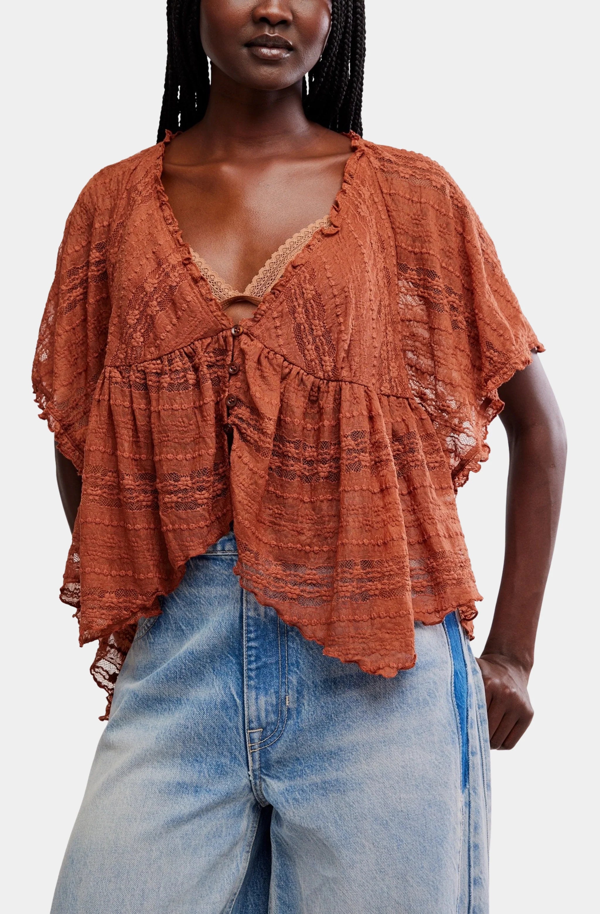 In Your Dreams Lace Top – HEMLINE French Quarter