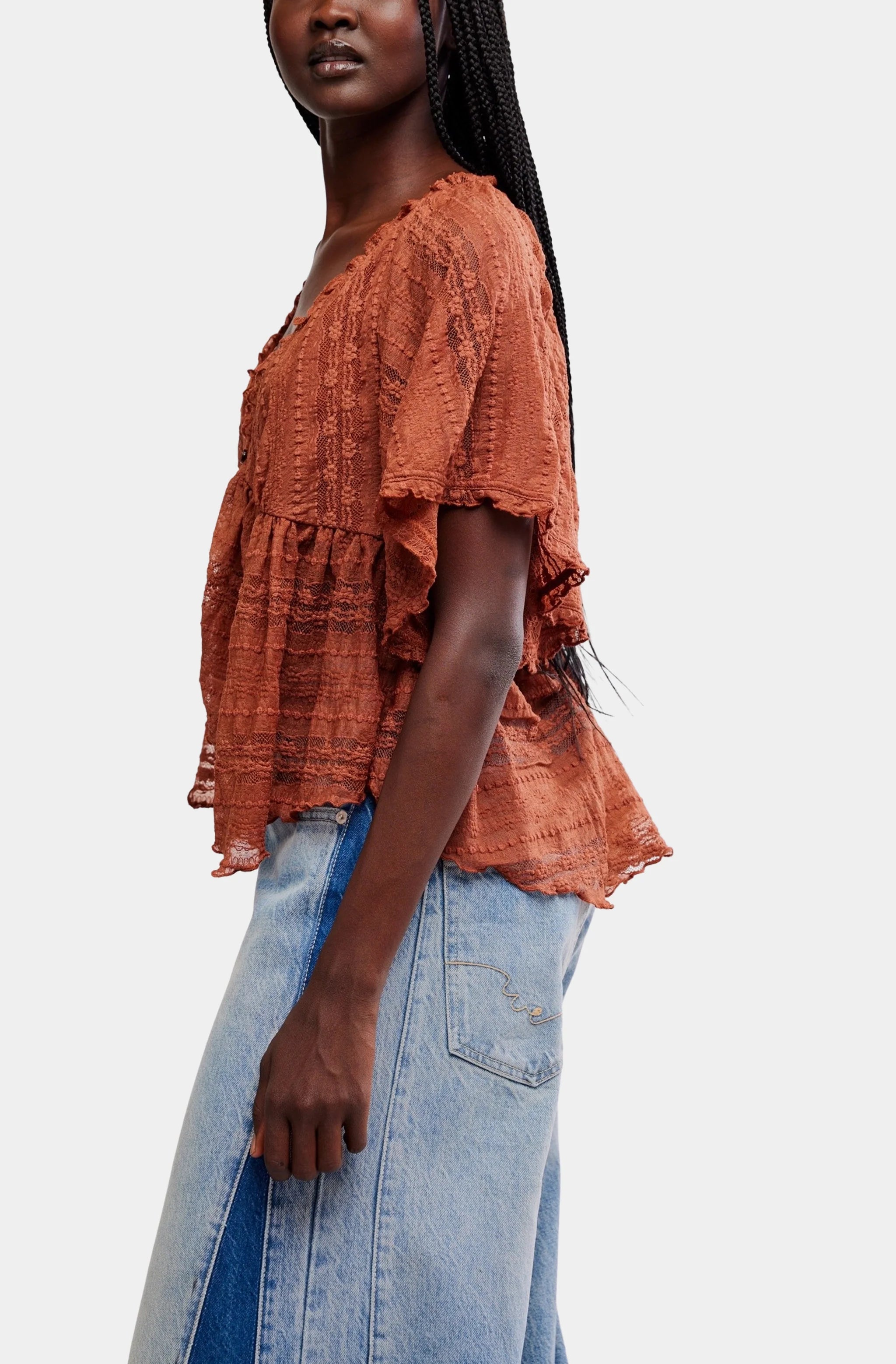 In Your Dreams Lace Top – HEMLINE French Quarter