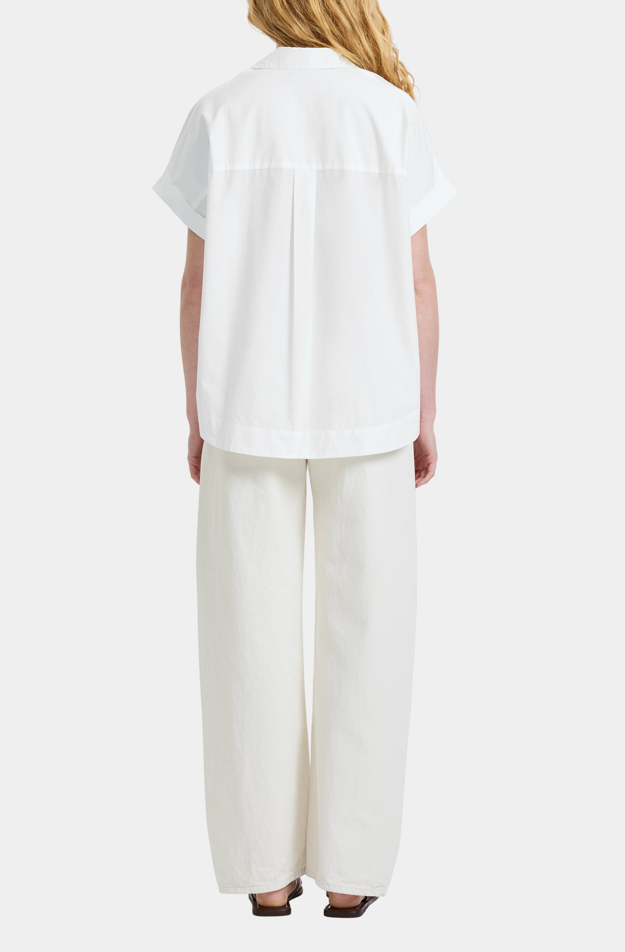 Poplin Collar Short Sleeve Pullover