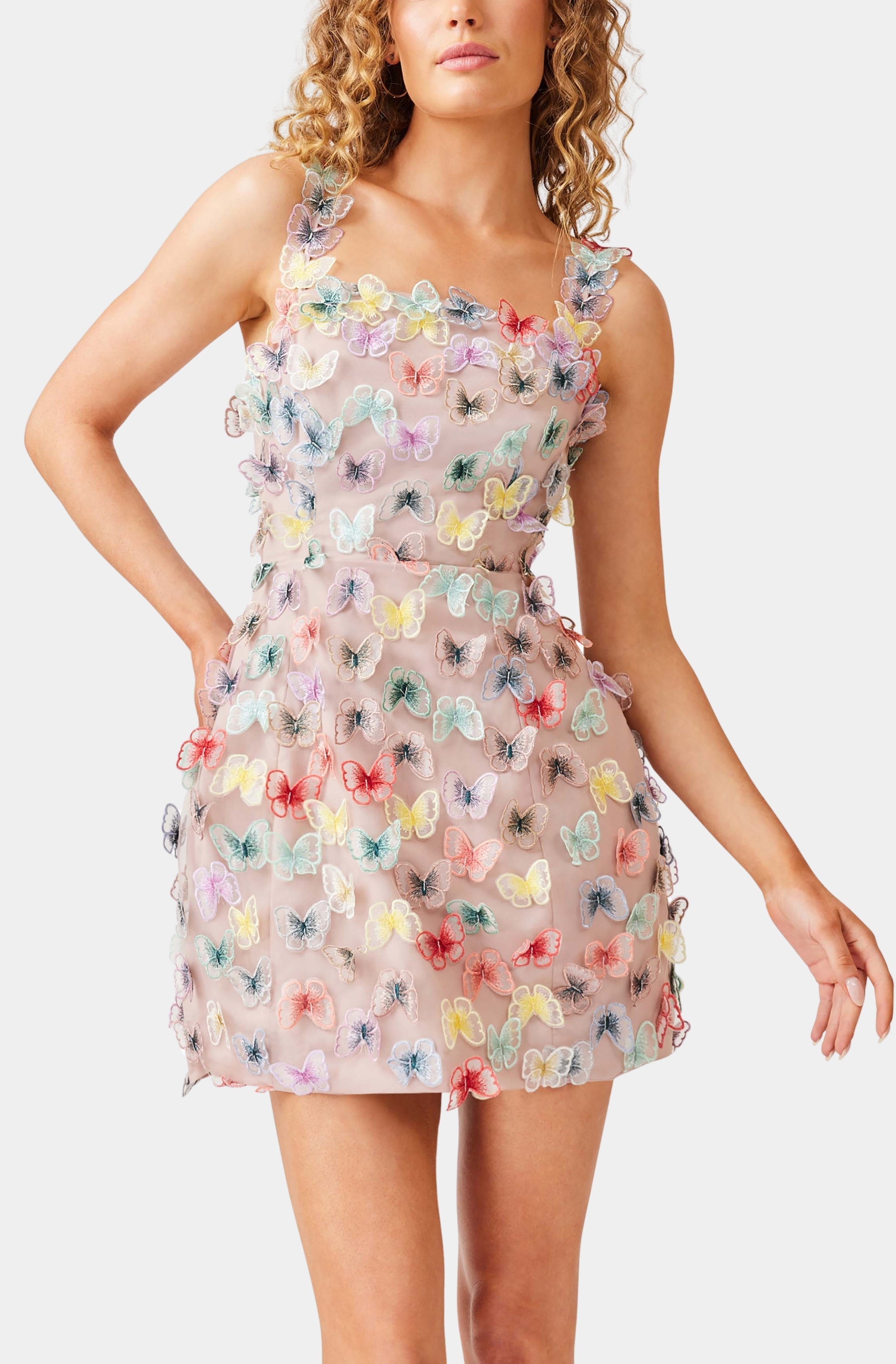 Elliatt Fashion Collection | HEMLINE French Quarter Elliatt Fashion Collection | HEMLINE French Quarter
