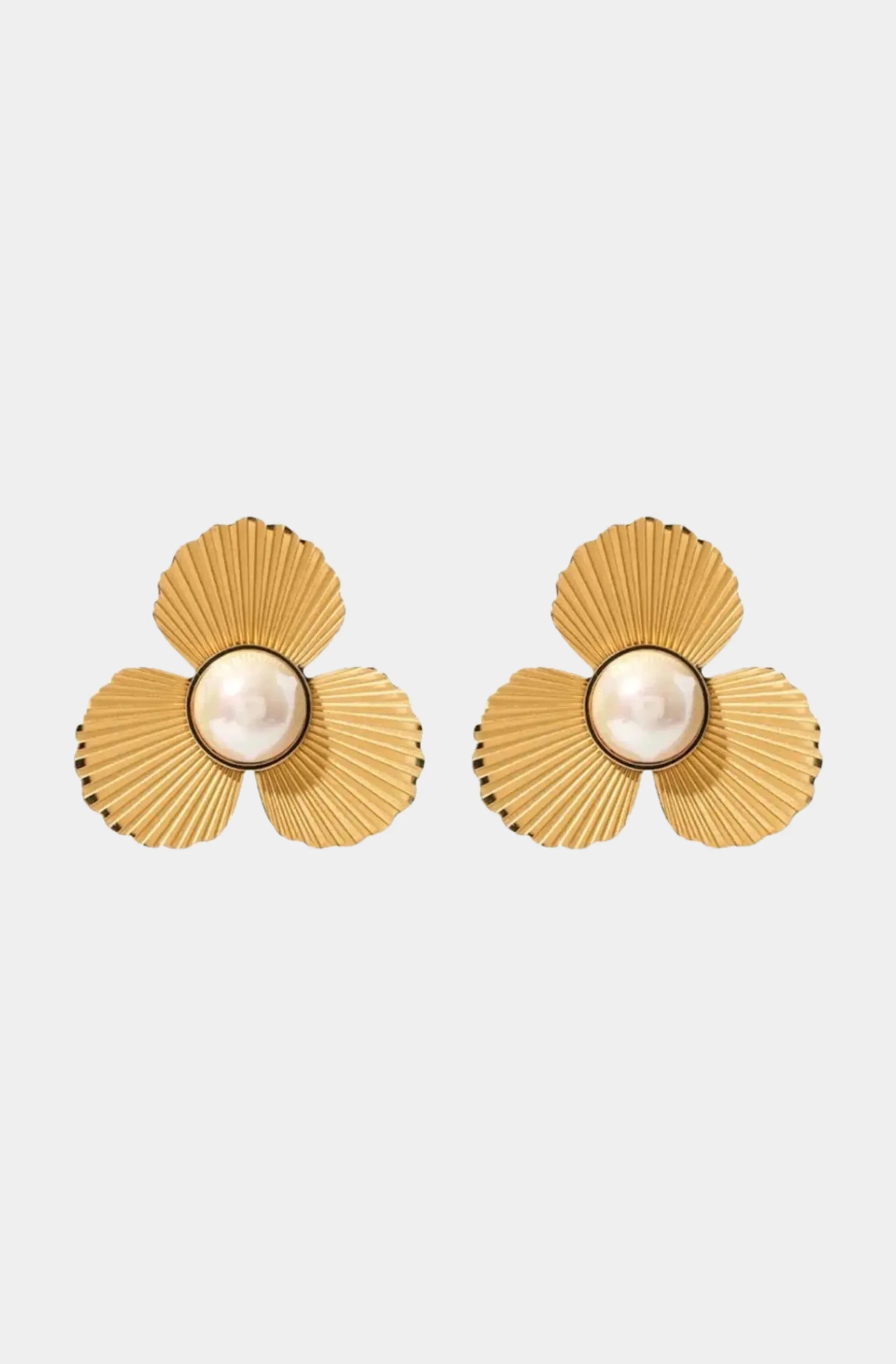 Petals and Pearl Studs Earrings