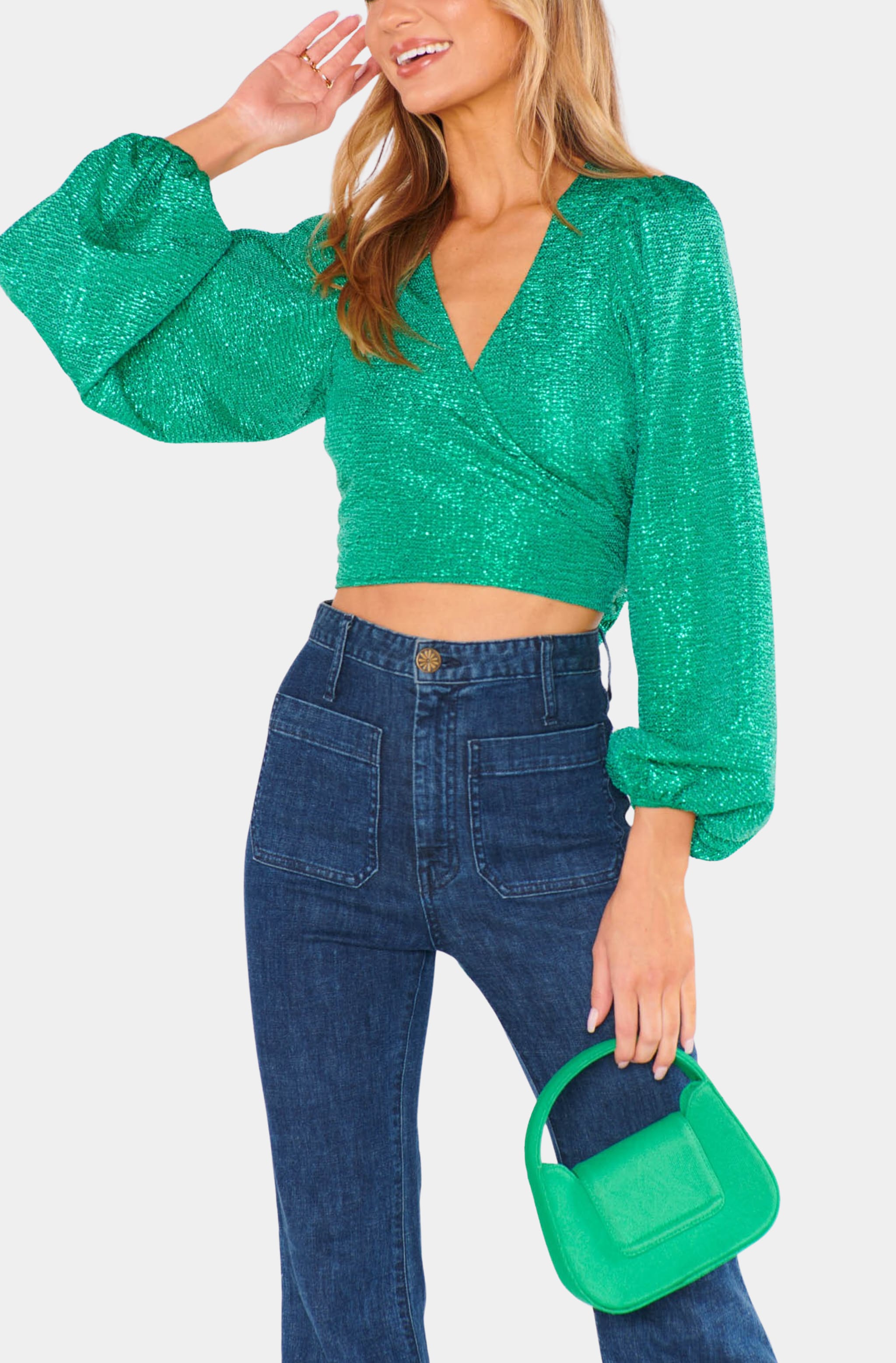 Green Joplin Top with V-neckline and long sleeves