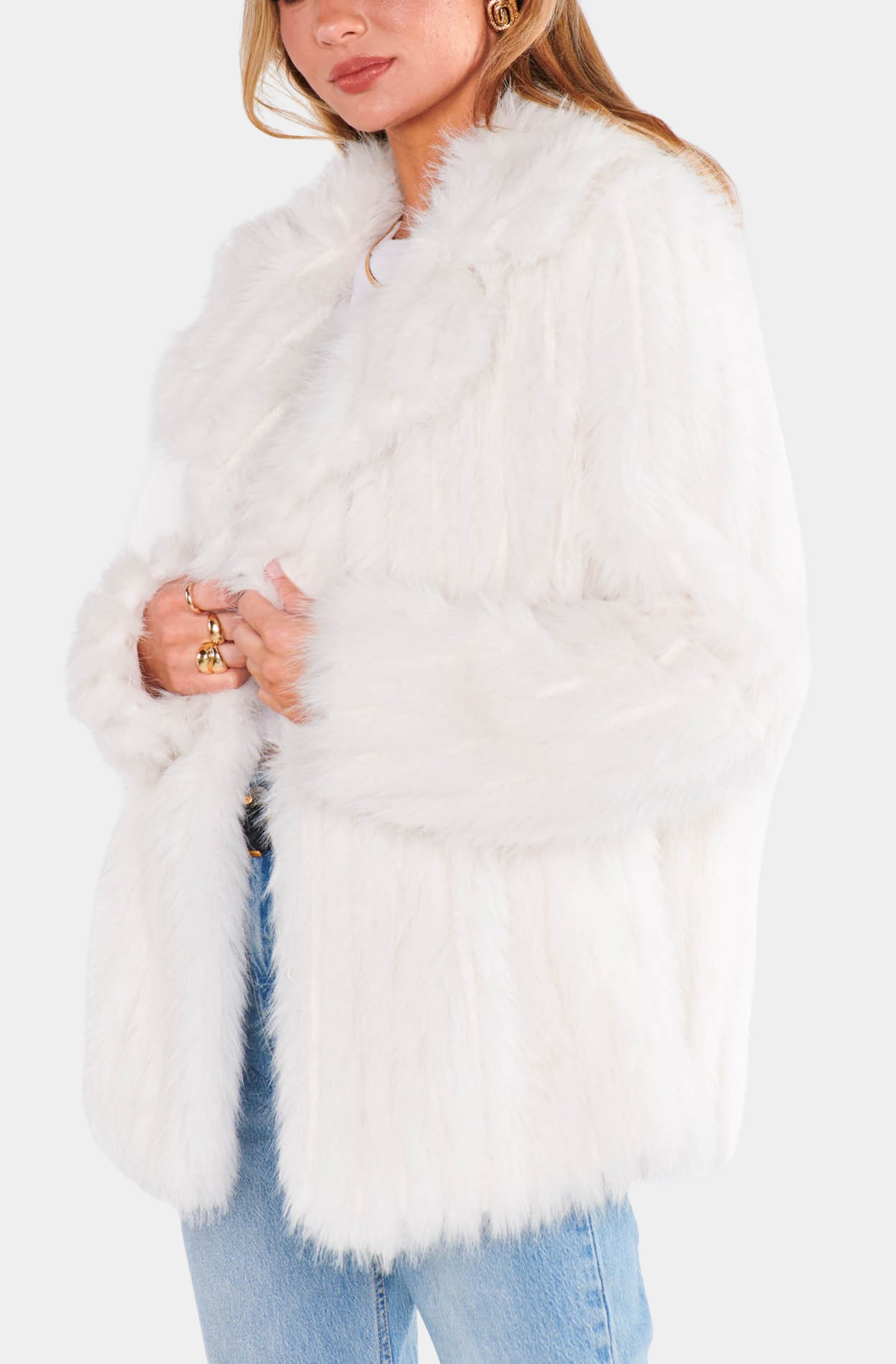 Side view of Salt Lake Fur Coat with gold jewelry