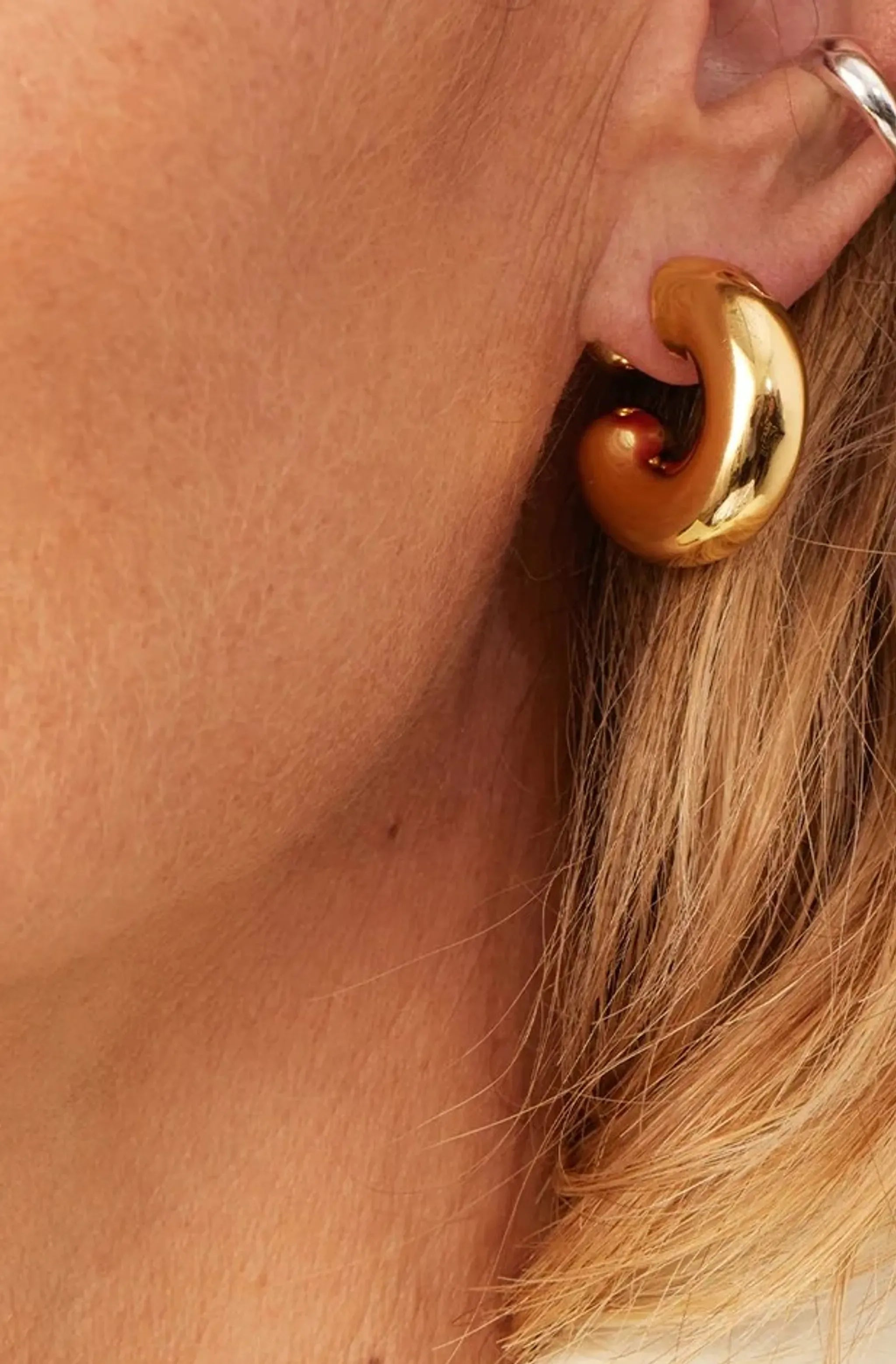 Large Tome Hoop Earrings