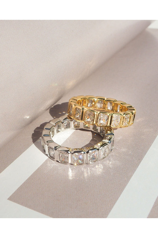 Bezel Emerald Ballier Ring
